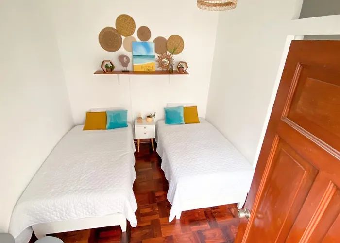 2 Beds With Garden View And Terrace