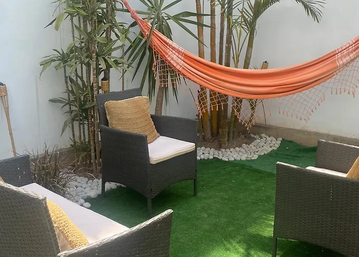 2 Beds With Garden View And Terrace